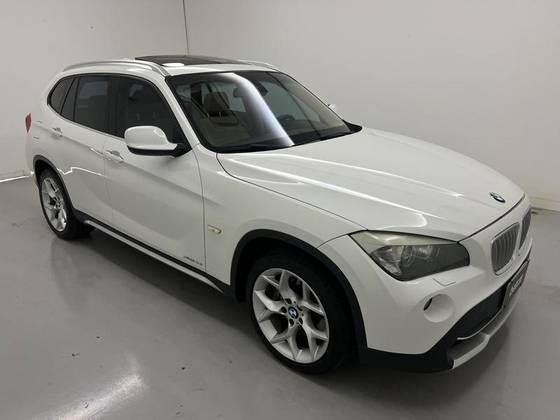 BMW X1 3.0 24V GASOLINA XDRIVE28I 4P AUTOMÁTICO BMW X1 3.0 24V GASOLINA XDRIVE28I 4P AUTOMÁTICO